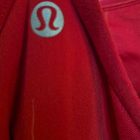 Lulu Lemon Racer Back Tank - Picture 3 of 4